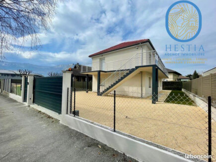 Élégance, modernité et jardin privatif aux portes de Grenoble   Appartement 4 pièces neuf, 100 m2 à Eybens