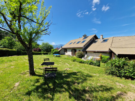 LA SURE EN CHARTREUSE, villa avec 2112 m2