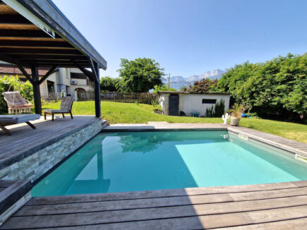 Voreppe, villa avec piscine