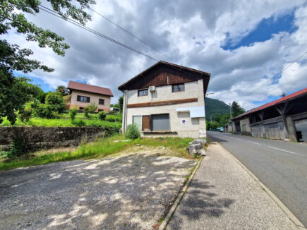 VOREPPE CENTRE, entrepot de 400 m2 avec parcelle de 800 m2