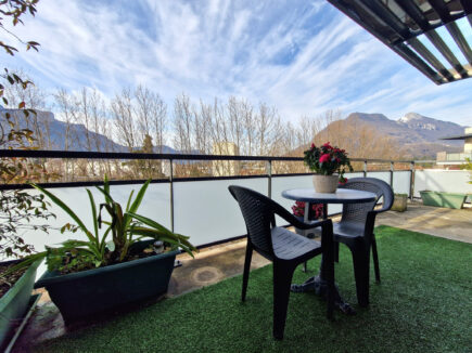 SAINT-EGREVE, appartement 3P de 2018