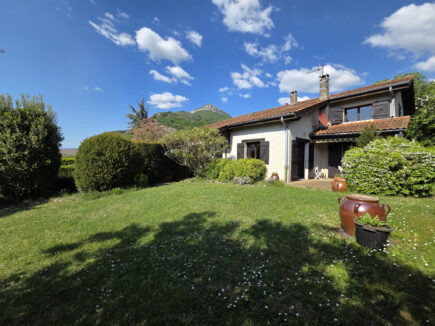 Voreppe centre villa 168m2 avec sous-sol