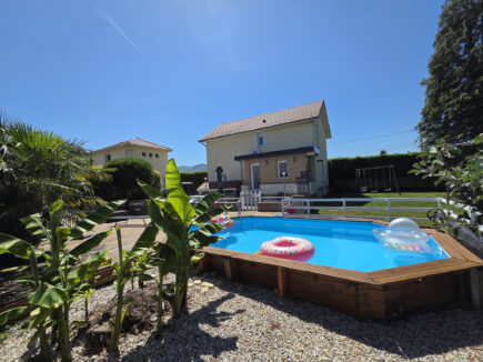 Izeaux 2 maisons et terrain de 1344m2
